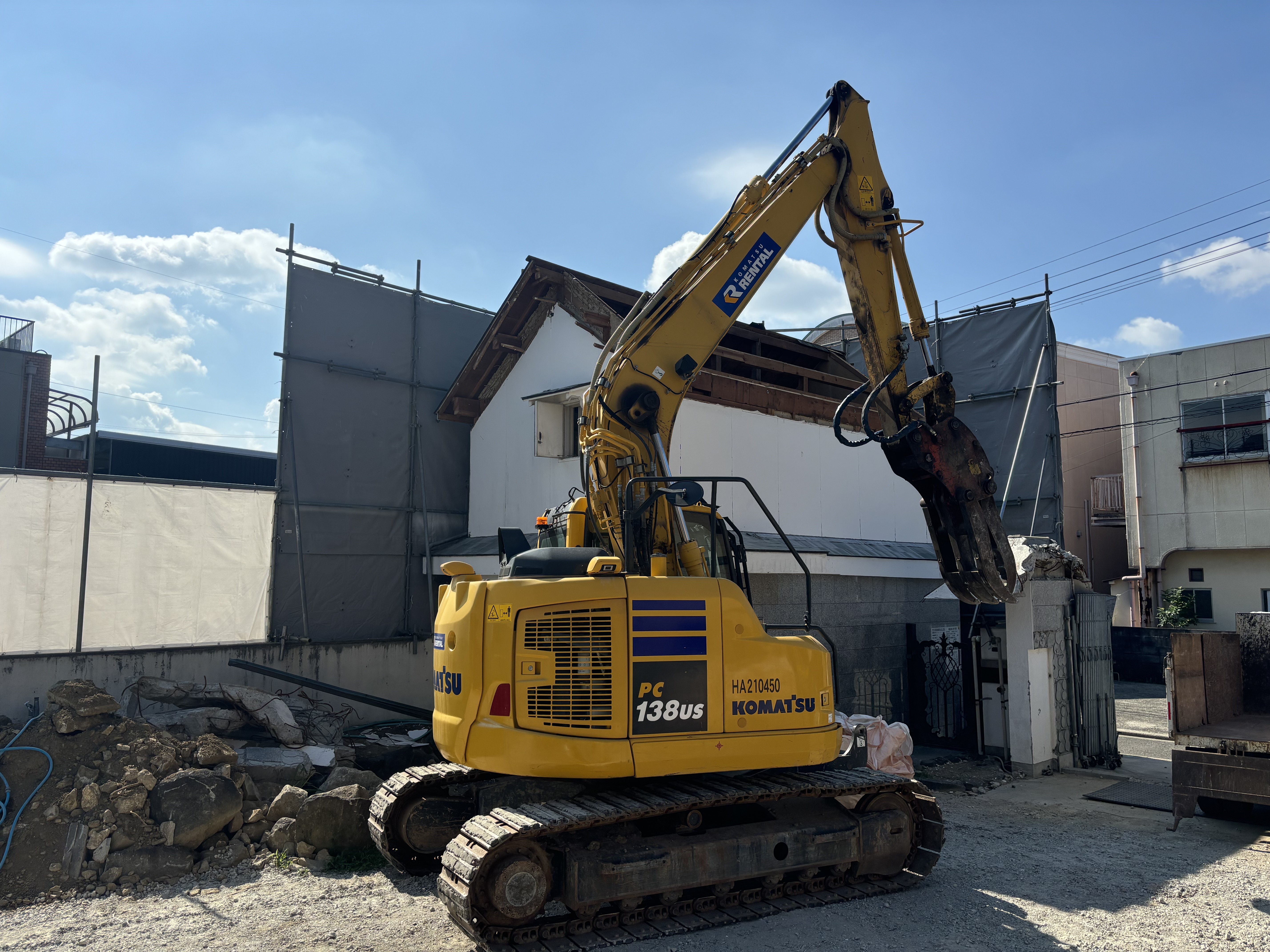 2100BE28-9D36-468D-A9AB-BC174C967280